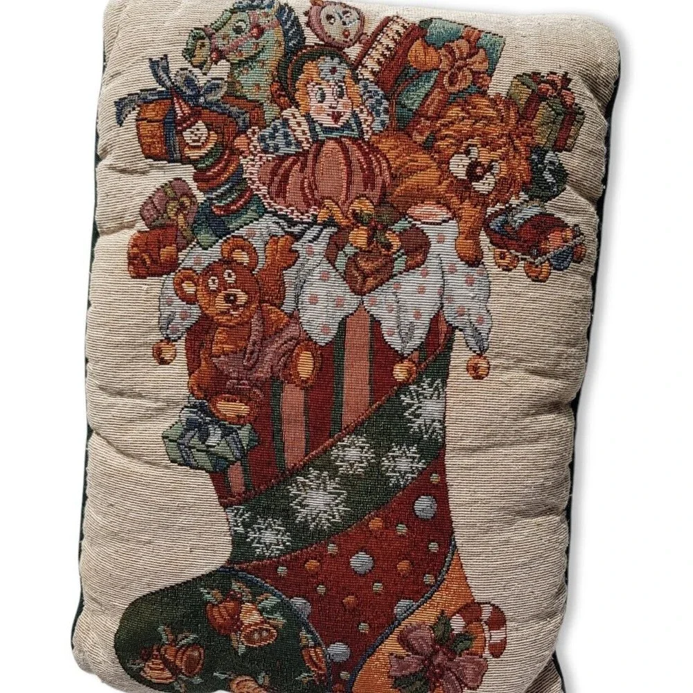 Vintage Christmas Tapestry Throw Pillow Cream Green Stocking Toys 16” X 12” Xmas